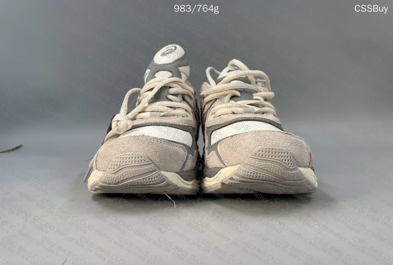 NYC Sneakers 3