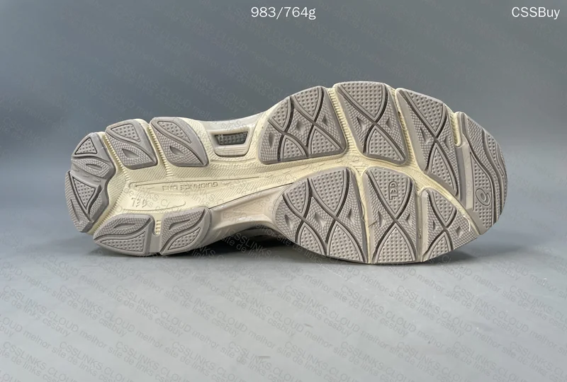 NYC Sneakers 6