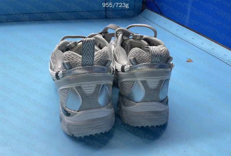 Off-White Be Right Back Sneakers 2