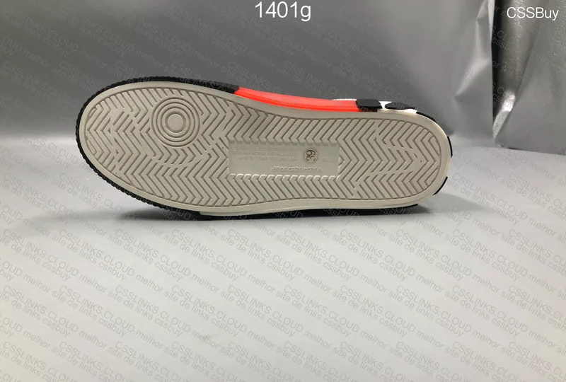 Off-White Vulcanized Sneakers 9