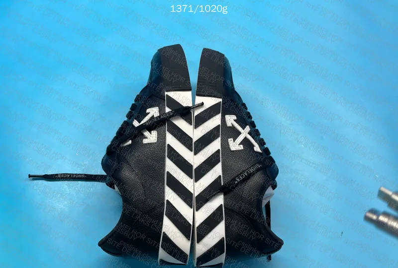 Off White Vulcanized GL Sneakers 4