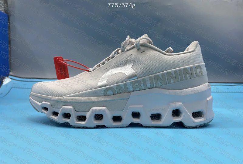 ON Sneakers 5