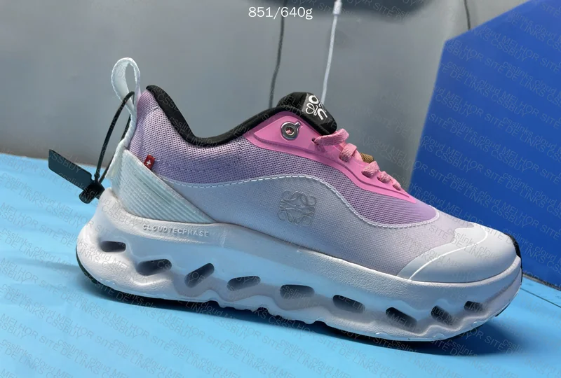 ON Sneakers 6