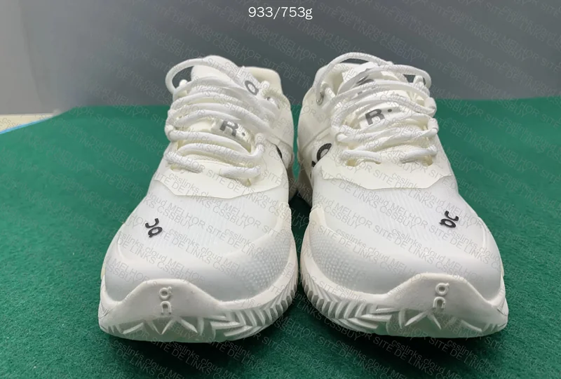 ON Sneakers 2