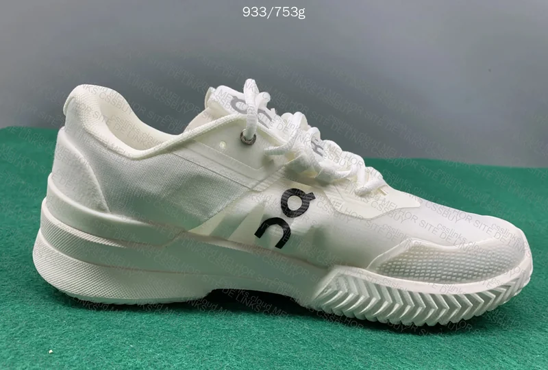 ON Sneakers 7