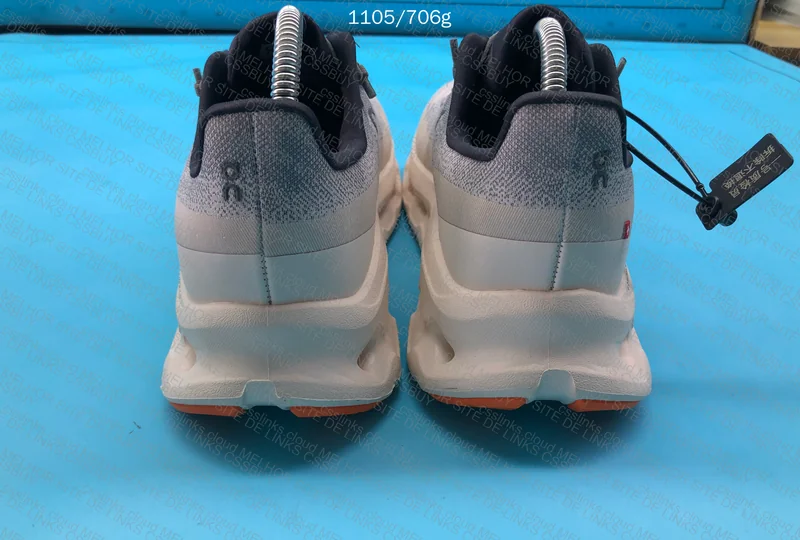 ON Cloud GL Sneakers