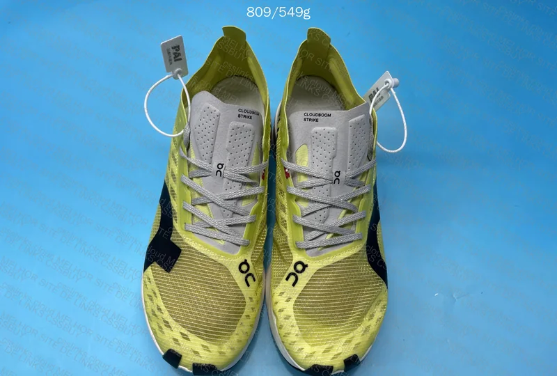 ON Cloudboom Strike Sneakers