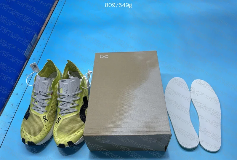 ON Cloudboom Strike Sneakers 10