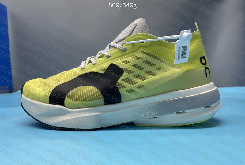 ON Cloudboom Strike Sneakers 8