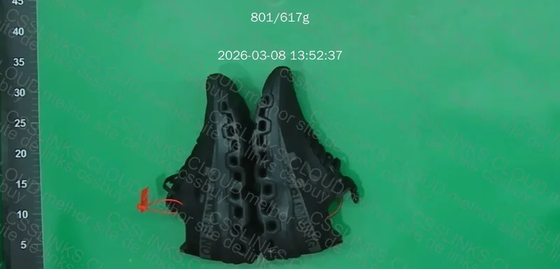 Tenis ON Cloudmonster 2 3