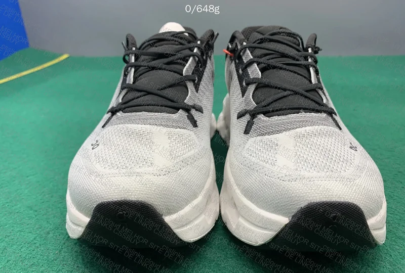 ON Cloudtilt Batch GX Sneakers