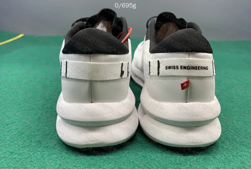 On Cloudzone Sneakers Batch GX 3
