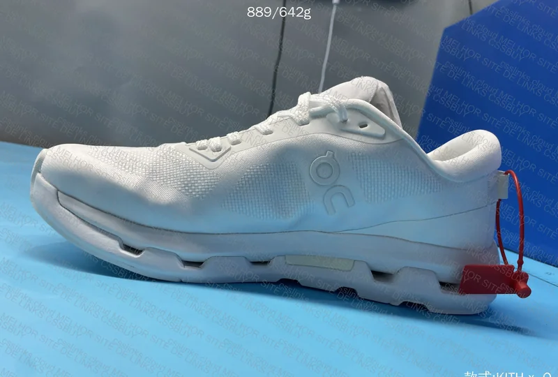 On Running Sneakers 7
