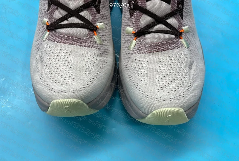On Running Cloudtilt Sneakers