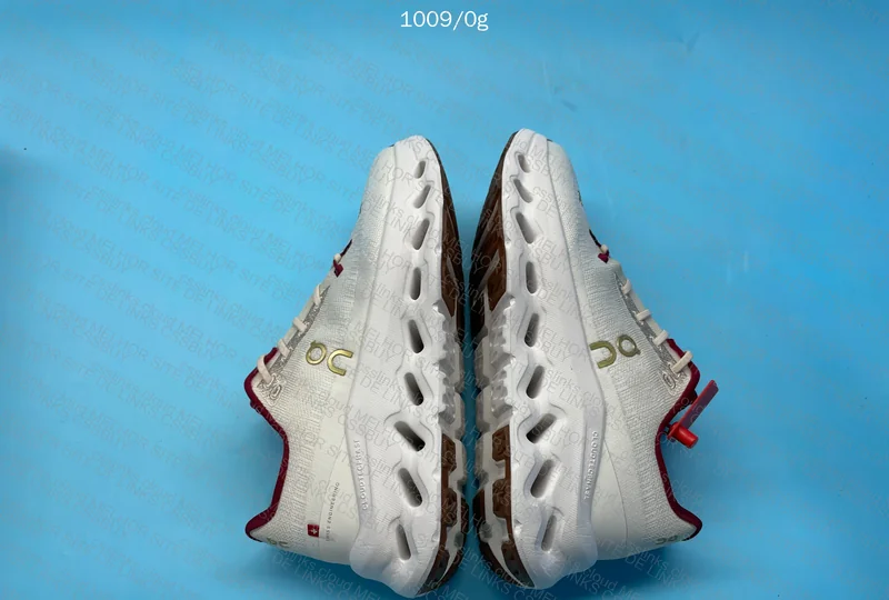 On Running Cloudtilt Sneakers 2