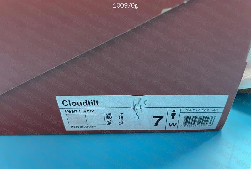 On Running Cloudtilt Sneakers 8