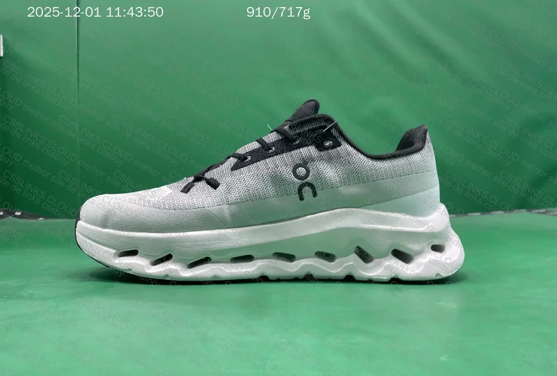 On Cloudtilt GL Sneakers 4