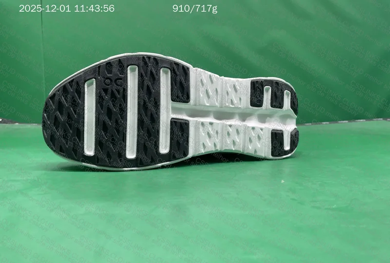 On Cloudtilt GL Sneakers 6