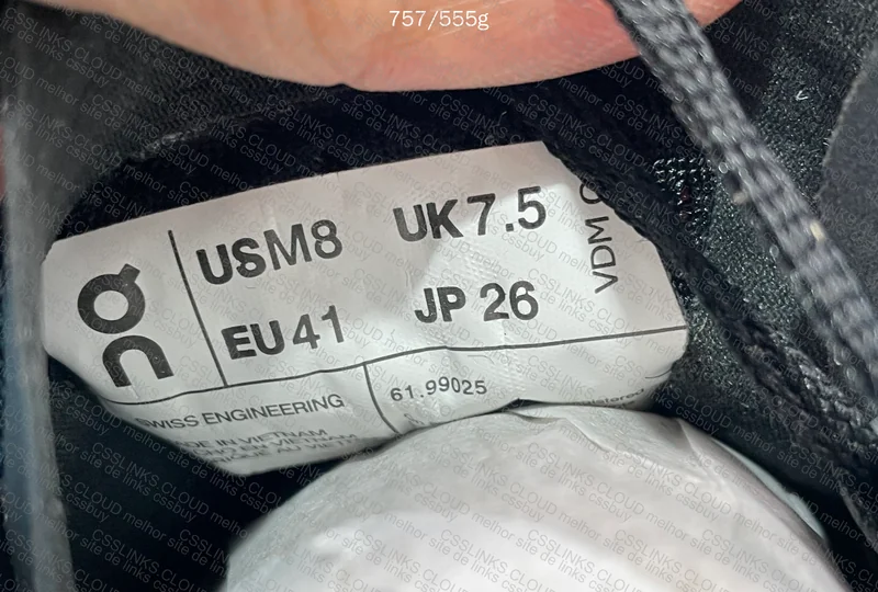 On/Run Cloudmonster Sneakers 2