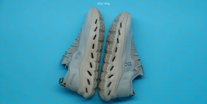 OnRunning x Loewe Sneakers 2
