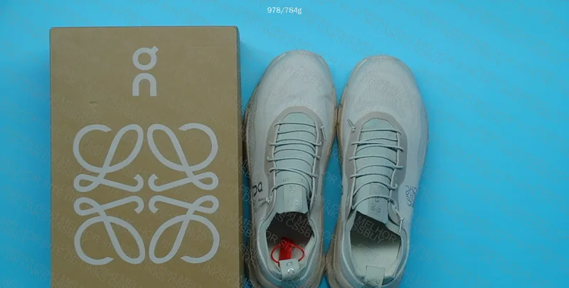 OnRunning x Loewe Sneakers 3