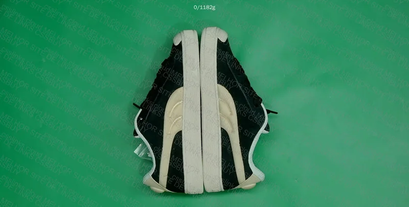 Puma Suede XL Sneakers