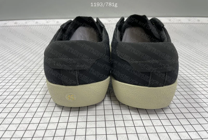 Saint Laurent Sneakers 2