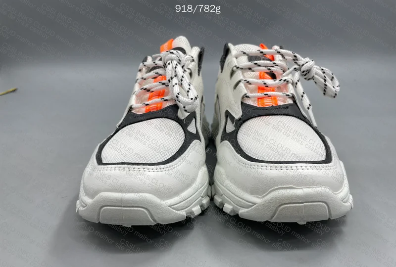 22Y Sneakers 2