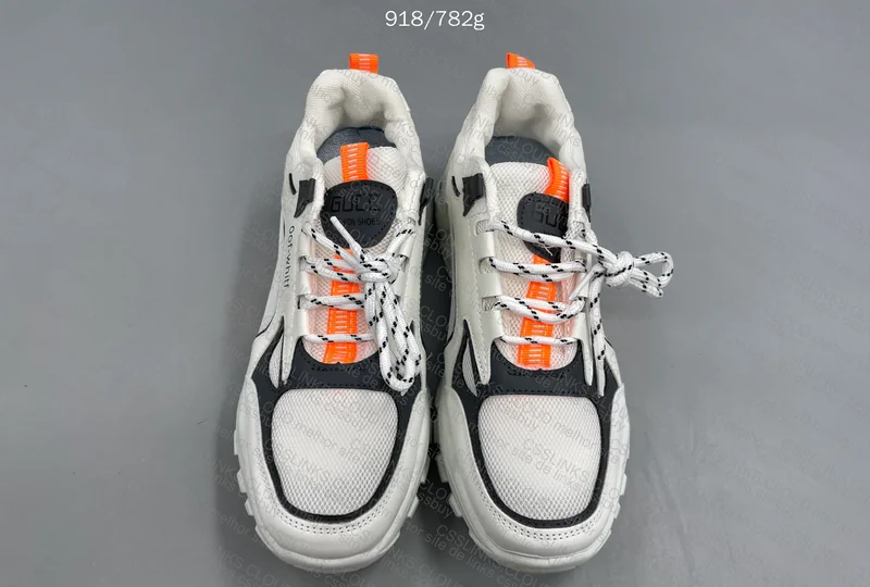 22Y Sneakers 3