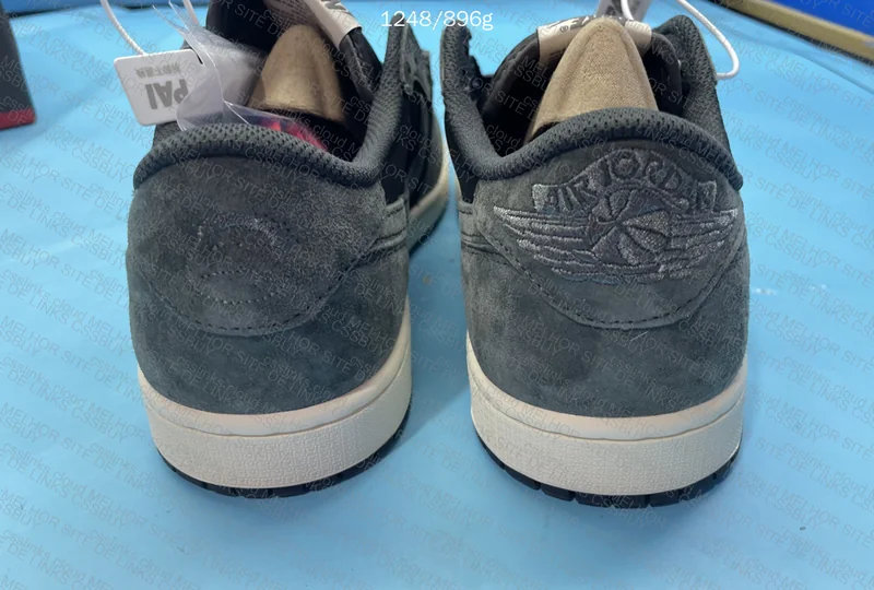 TS Batch FQ Sneakers 2