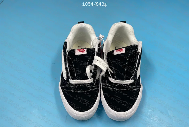 Vans Sneakers