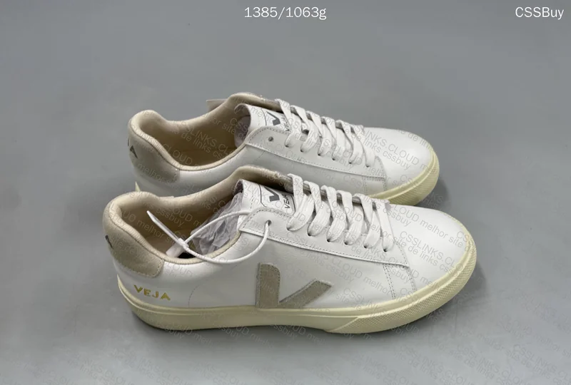 Veja Sneakers