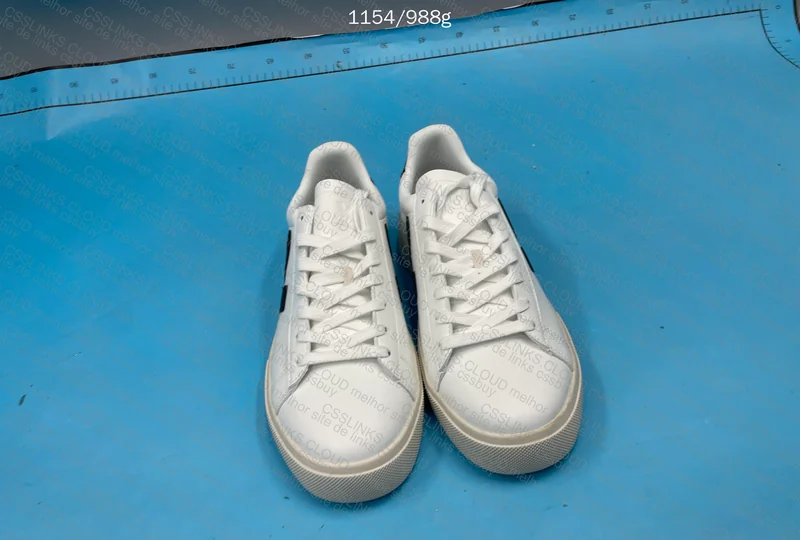 Veja Sneakers 2