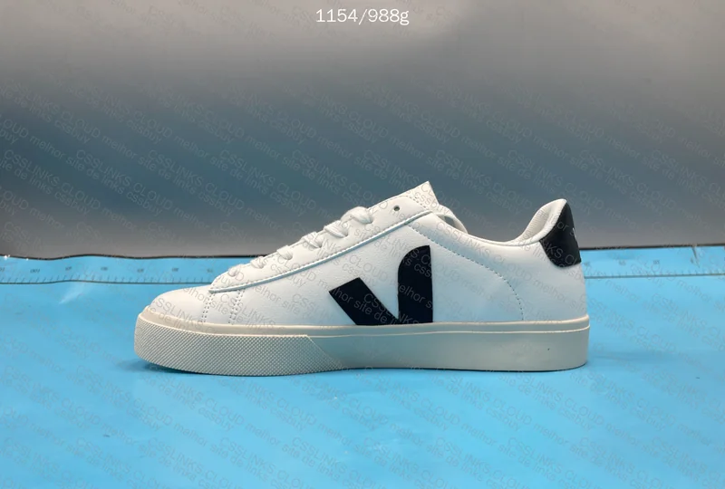 Veja Sneakers 4