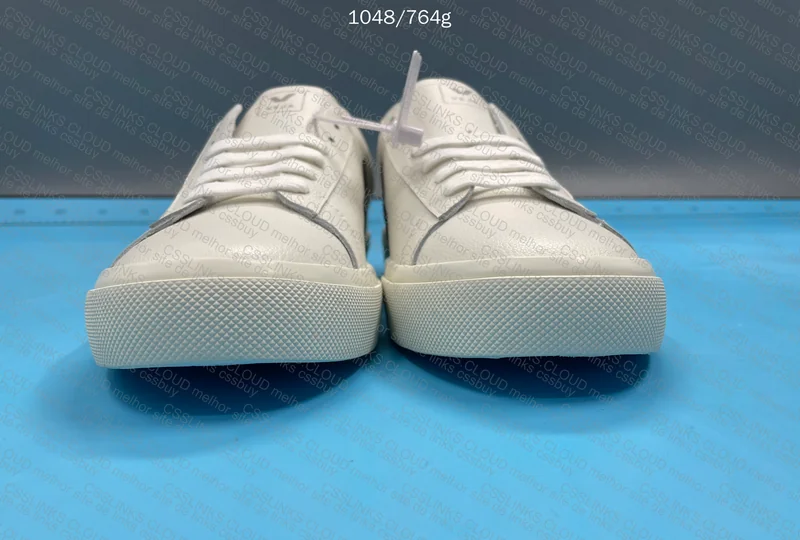 Veja Sneakers 4