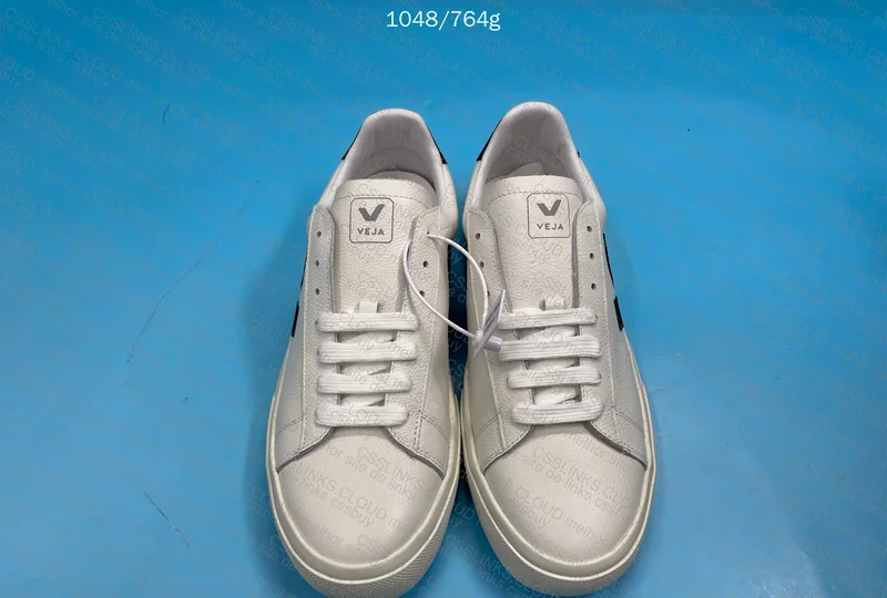 Veja Sneakers 6