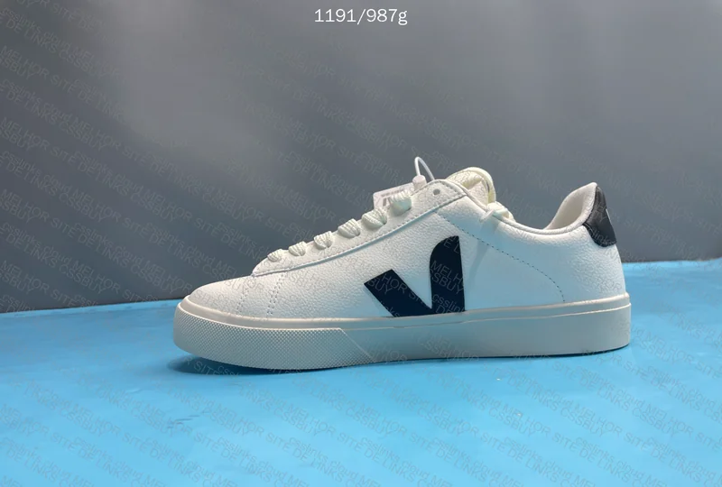 VEJA Sneakers 4
