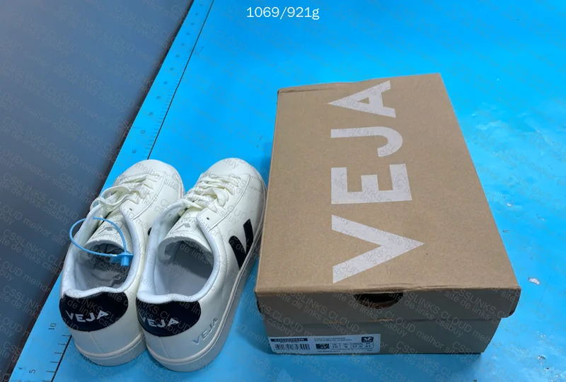 Veja Sneakers 4