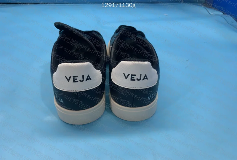 Veja Sneakers 4