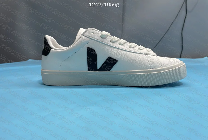 Veja Sneakers 6