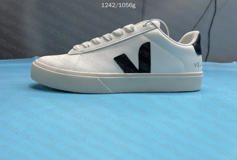 Veja Sneakers 8
