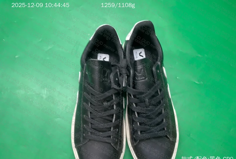 Veja Sneakers 4