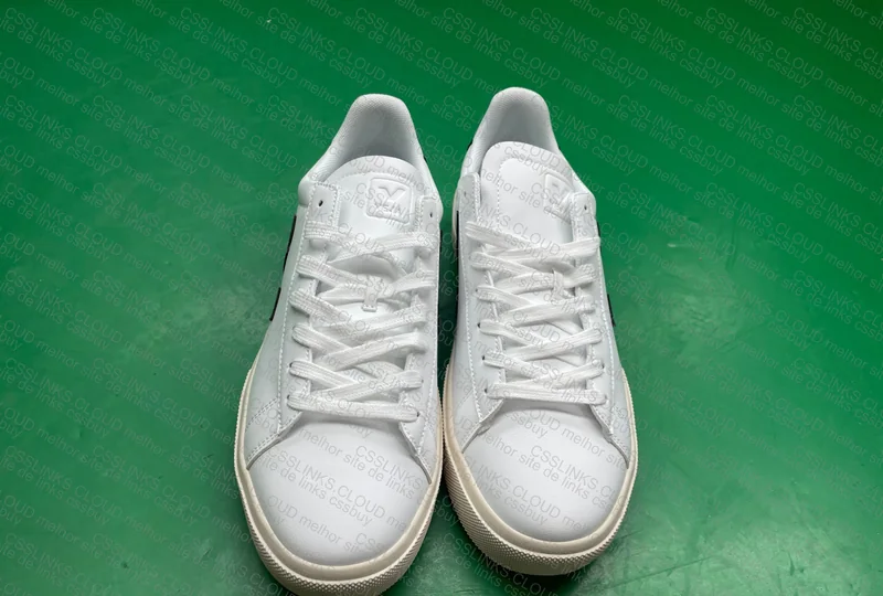 Veja Sneakers 4