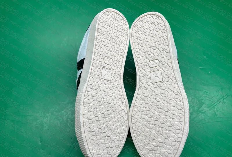 Veja Sneakers 8