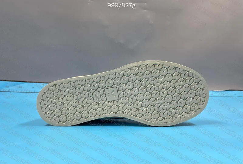 VEJA Sneakers - Need Help Checking 5