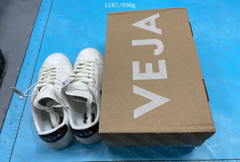 Veja Sneakers Seller PAI 10