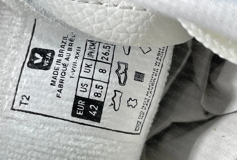 Veja Sneakers Seller PAI 7