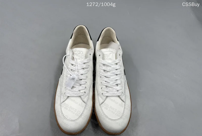 Vert/Veja Sneakers
