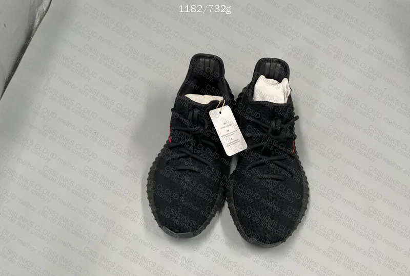 Yeezy Boost 350 V2 Bred Sneakers 2
