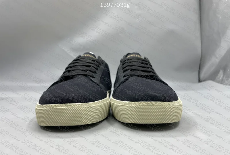 Yves Saint Laurent Sneakers 4